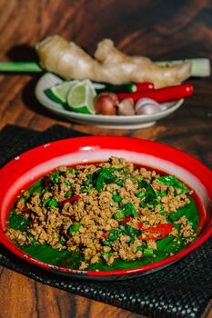 M401 Stir-Fry Spicy Basil Minced Pork (Pad Kah Pow Moo Sup)